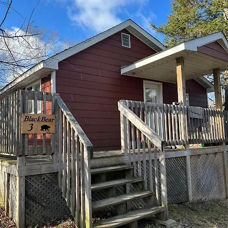 Ahmic Lake Resort Magnetawan Exterior photo