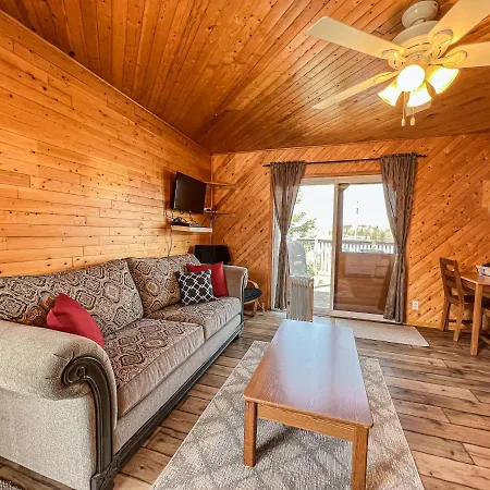 Ahmic Lake Resort Magnetawan Exterior photo