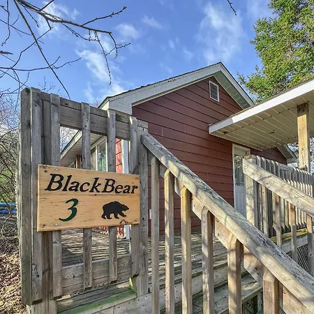 Ahmic Lake Resort Magnetawan Exterior photo