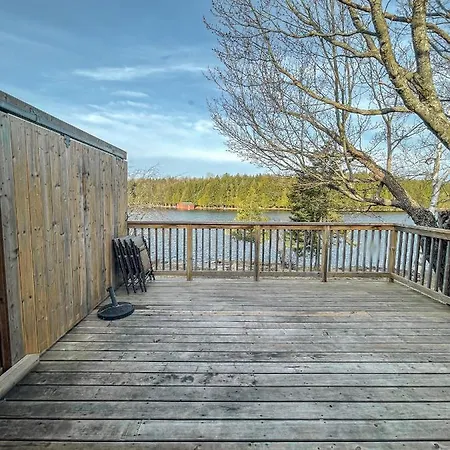Ahmic Lake Resort Magnetawan Exterior photo