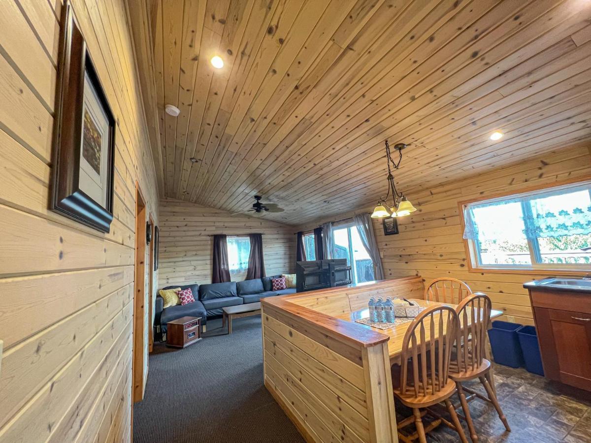 Ahmic Holiday home