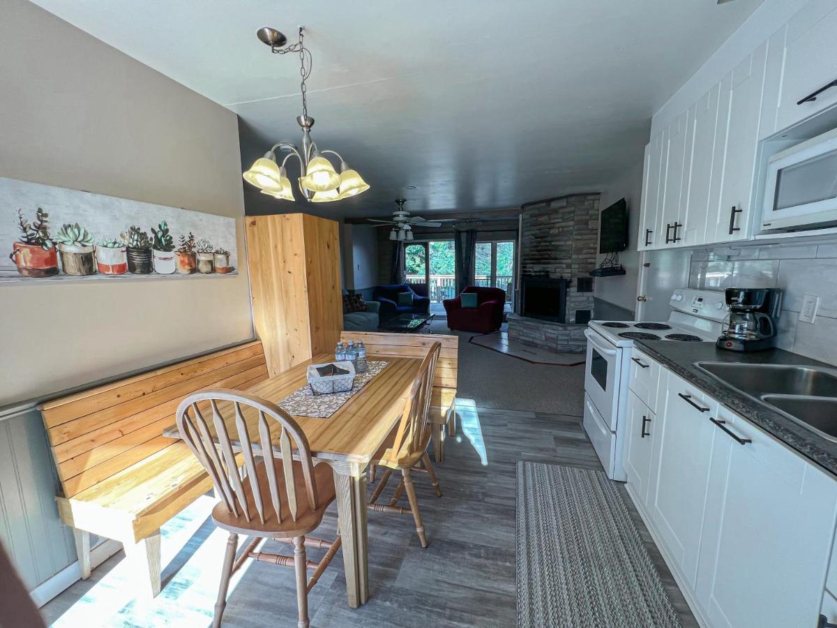 Holiday home Ahmic Magnetawan